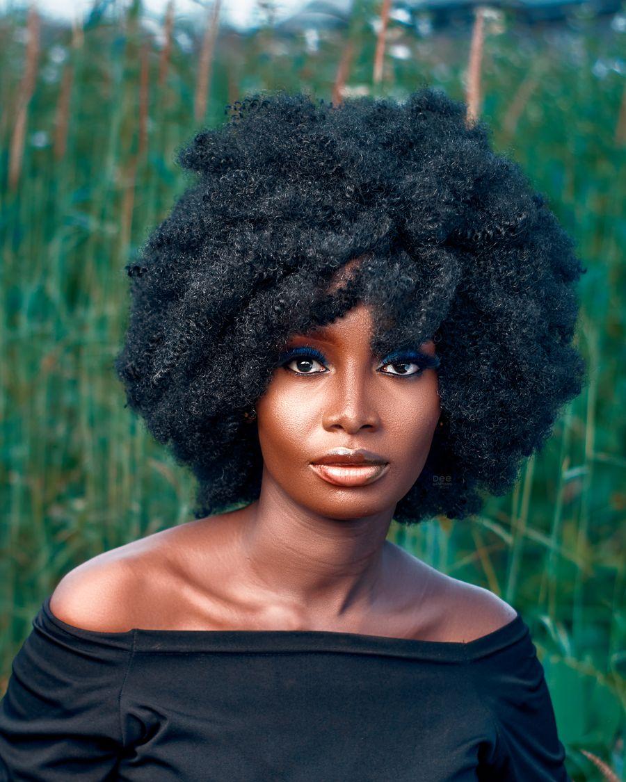 Luxe Kinky Curly Lace Front Wig — 24" — view 1